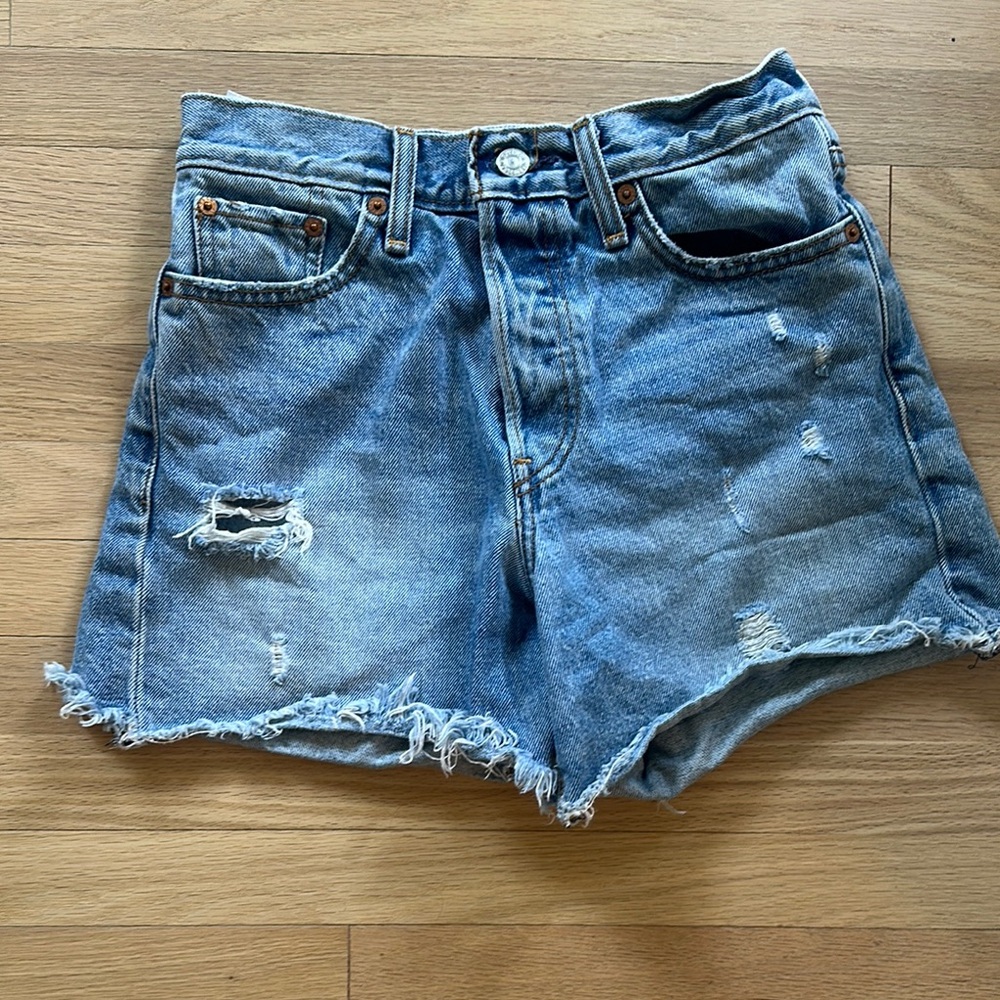 Levi’s Denim Women Shorts